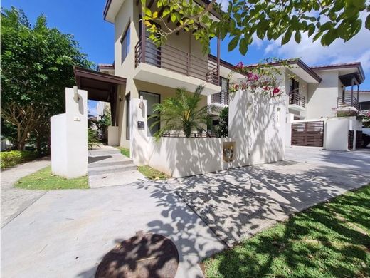 Luxury home in Arraiján, Distrito Arraiján