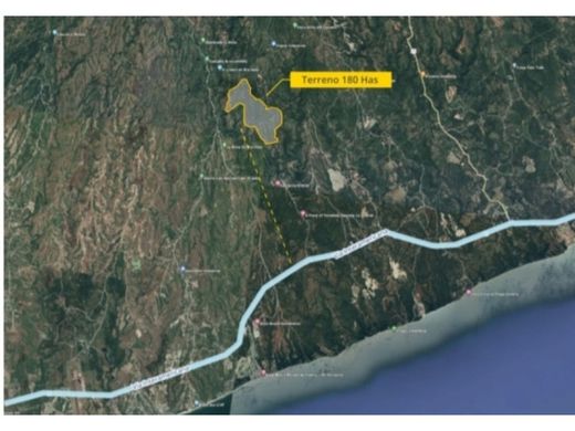 Grond in San Carlos, Distrito de San Carlos