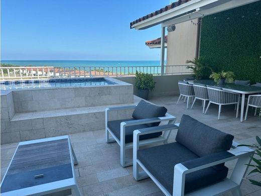 Casa di lusso a San Carlos, Distrito de San Carlos