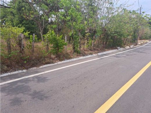 ‏בתים כפריים או חוות ב  Horconcitos, Distrito de San Lorenzo