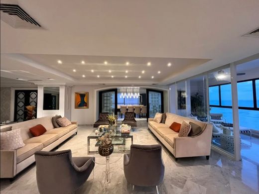 Apartment / Etagenwohnung in El Carmen, Distrito de Panamá