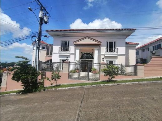 Casa di lusso a Betania, Distrito de Panamá