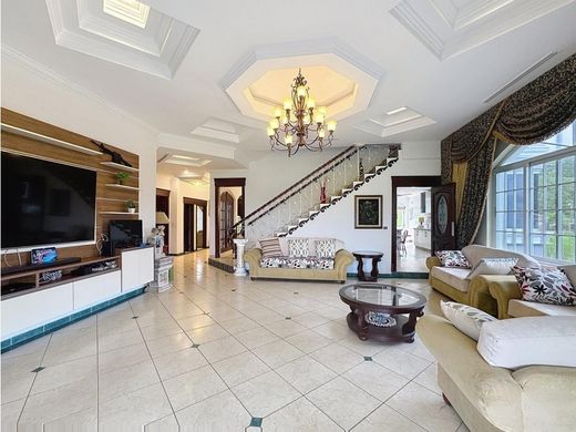 Casa di lusso a San Miguelito, Distrito San Miguelito