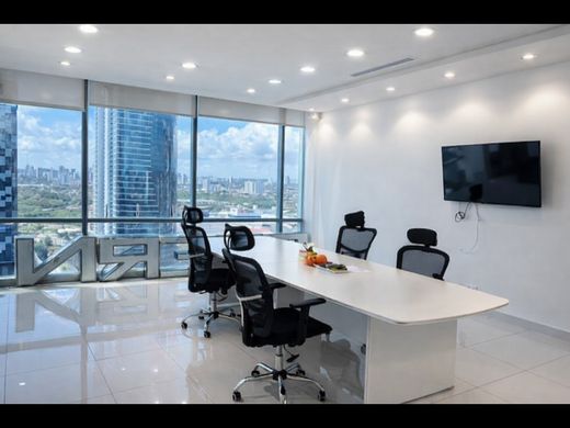 Office in Parque Lefevre, Distrito de Panamá