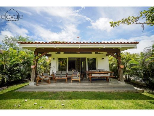 Casa de lujo en Pedasí, Distrito de Pedasí