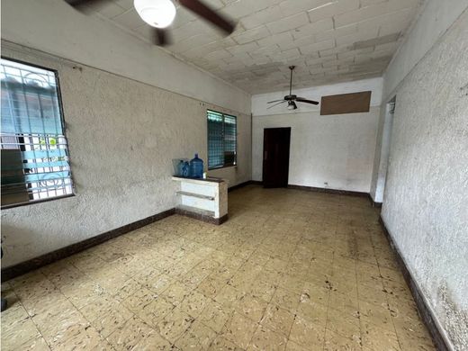 Luxus-Haus in Panama-Stadt, Distrito de Panamá