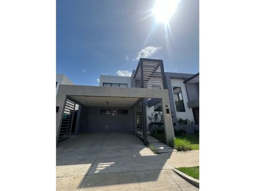 Элитный дом, Arraiján, Distrito Arraiján