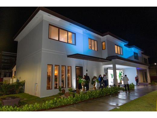Casa di lusso a Panamá, Distrito de Panamá