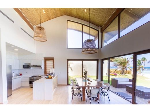 Luksusowy dom w María Chiquita, Distrito de Portobelo