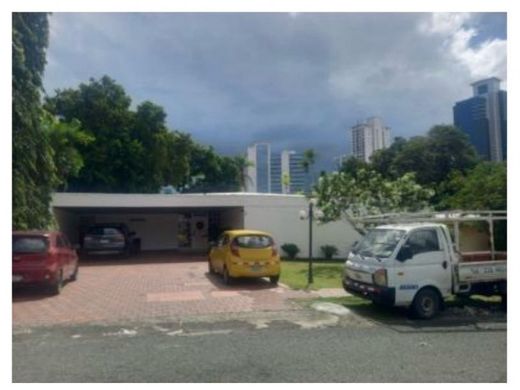 Arsa San Francisco, Distrito de San Francisco