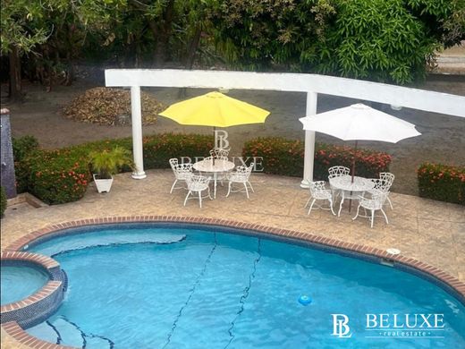 豪宅  Río Hato, Distrito de Antón