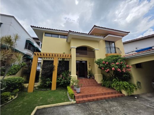 Luxus-Haus in Betania, Distrito de Panamá