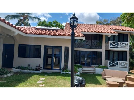 Luxury home in Bella Vista, Distrito de Donoso