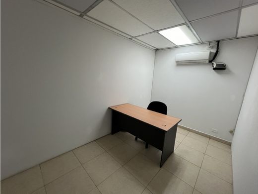 Escritório - Bella Vista, Distrito de Donoso