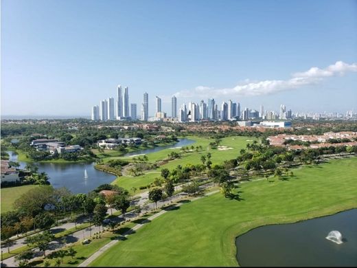 Apartment / Etagenwohnung in Panama-Stadt, Distrito de Panamá