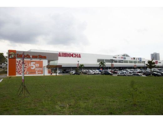 Grond in San Miguelito, Distrito San Miguelito