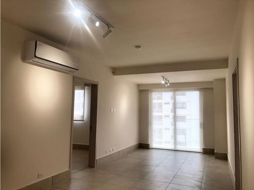 Piso / Apartamento en Juan Díaz, Distrito de Antón