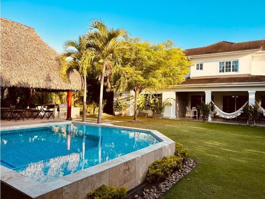Luxury home in Río Hato, Distrito de Antón