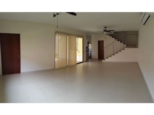 دوبلكس ﻓﻲ Arraiján, Distrito Arraiján