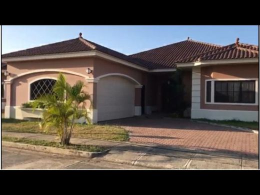 豪宅  Juan Díaz, Distrito de Antón