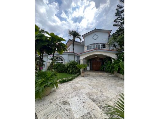 Juan Díaz, Distrito de Antónの高級住宅