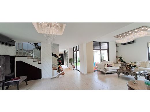 Πολυτελή κατοικία σε Arraiján, Distrito Arraiján