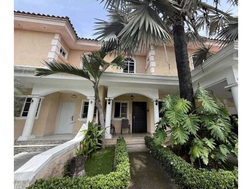 Luxury home in Panama City, Distrito de Panamá