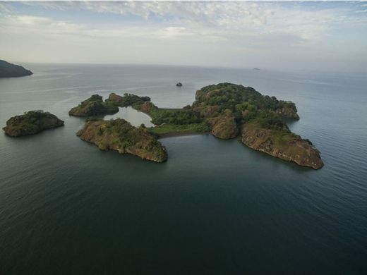 Bella Vista, Distrito de Donosoのヴィラ