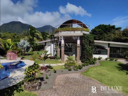 호화 저택 / Coclé, Distrito Penonomé