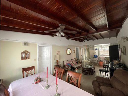 Luxury home in Panama City, Distrito de Panamá
