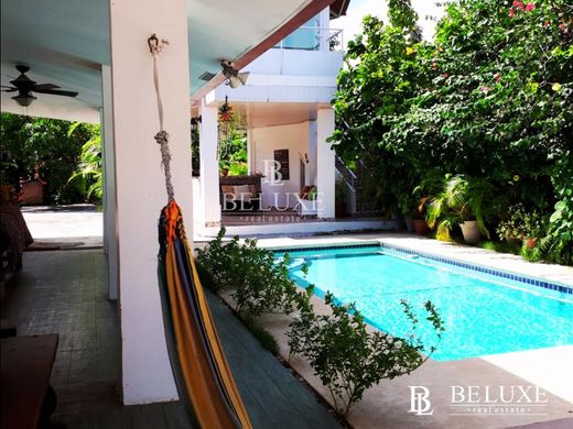 Luxury home in Antón, Distrito de Antón