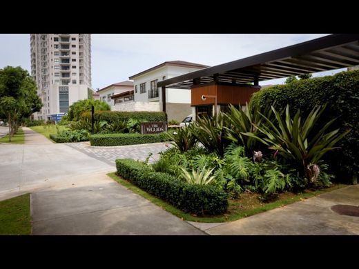 Πολυτελή κατοικία σε Juan Díaz, Distrito de Antón