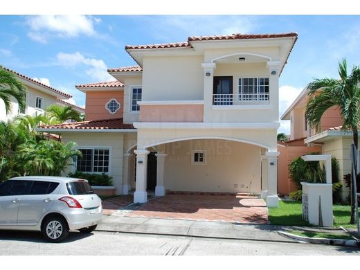 Luxury home in Panama City, Distrito de Panamá