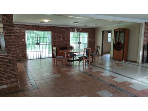 パナマシティ, Distrito de Panamáの高級住宅