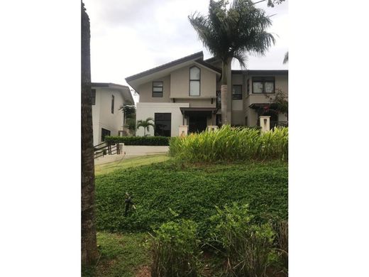 Luxury home in Arraiján, Distrito Arraiján