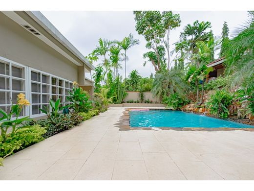 パナマシティ, Distrito de Panamáの高級住宅