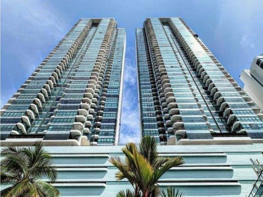 Luxury penthouses for sale in the province of Distrito de Panamá ...