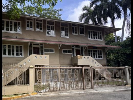 Casa de lujo en Ancón, Distrito de Panamá