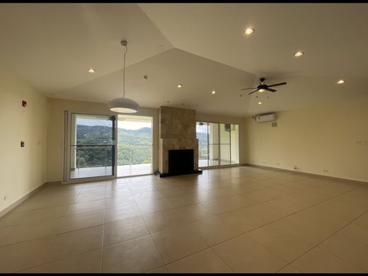 ﺷﻘﺔ ﻓﻲ Alto Boquete, Distrito de Boquete