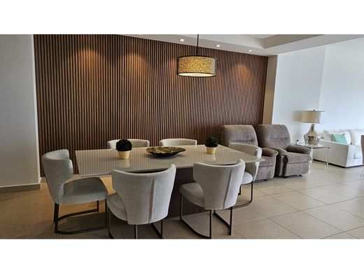 Piso / Apartamento en Bella Vista, Distrito de Donoso