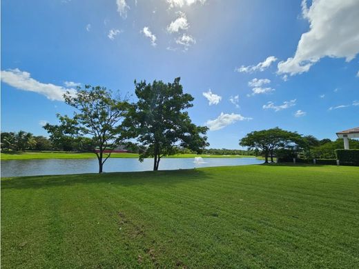 Arsa Panama (şehir)
, Distrito de Panamá