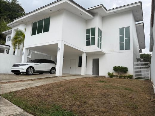 Luxury home in San Miguelito, Distrito San Miguelito
