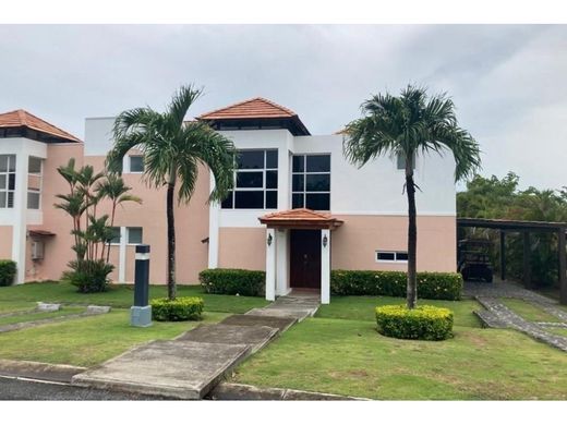 Luxury home in Río Hato, Distrito de Antón