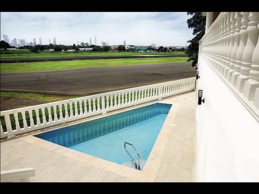 아파트 / Albrook, Distrito de Panamá