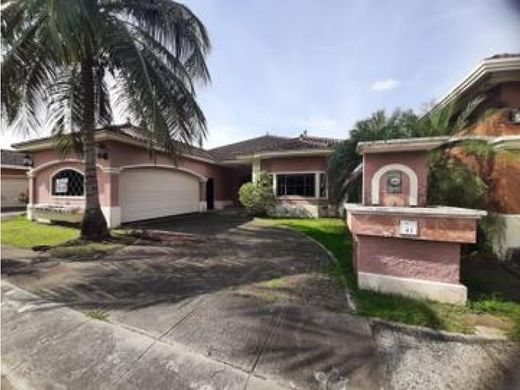 Juan Díaz, Distrito de Antónの高級住宅