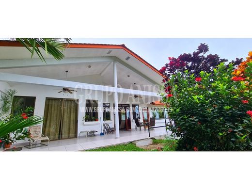Casa de campo - Chame, Distrito de Chame