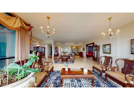 Bella Vista, Distrito de Donosoのアパートメント