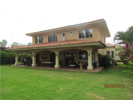 Luxury home in Juan Díaz, Distrito de Antón