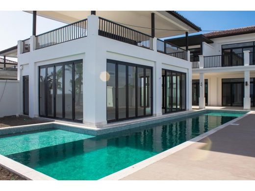 Luxe woning in Buenaventura, Distrito de Portobelo