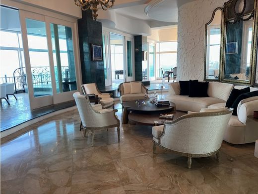 Apartment / Etagenwohnung in San Francisco, Distrito de San Francisco